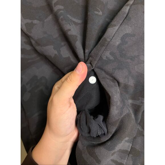 Lululemon Scuba Hoodie - Picture 3 of 7